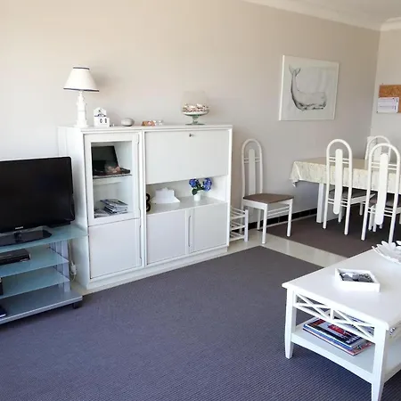 Apartamento In By The *