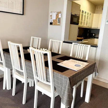 In By The Nieuwpoort