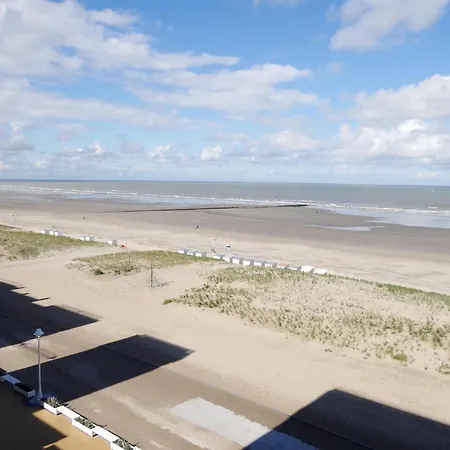 Lägenhet In By The *